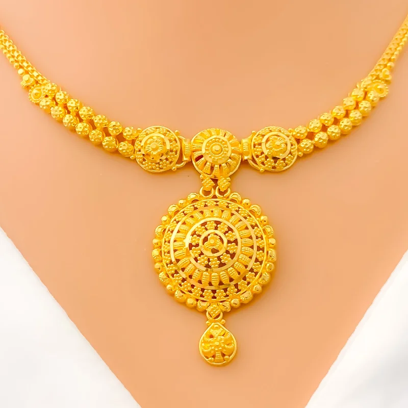 Necklaces For Crisp Wear-Opulent Gleaming 22k Gold Necklace Set