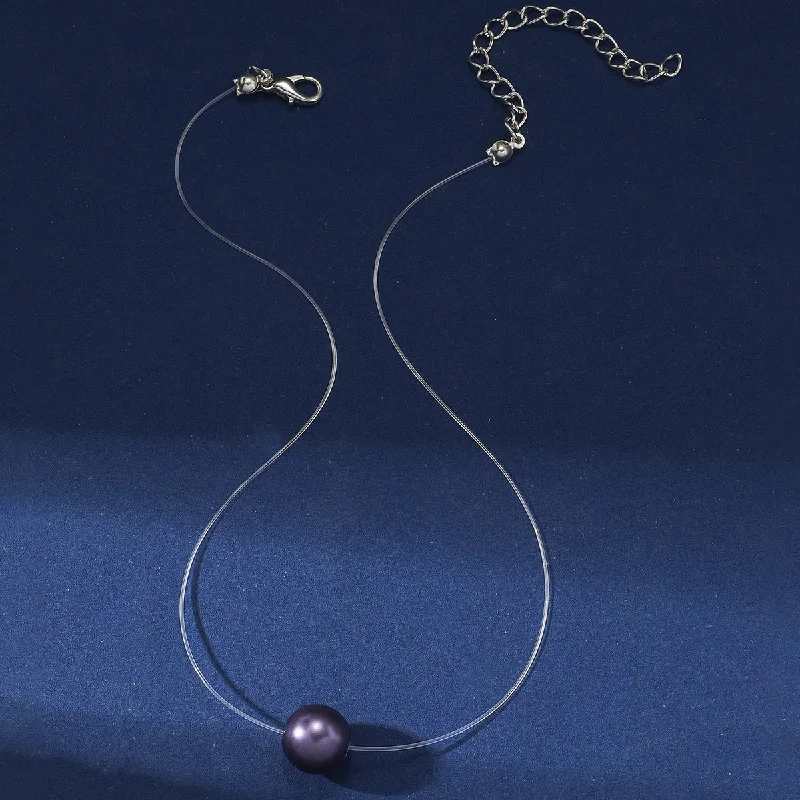 a Simple Pearl Necklace