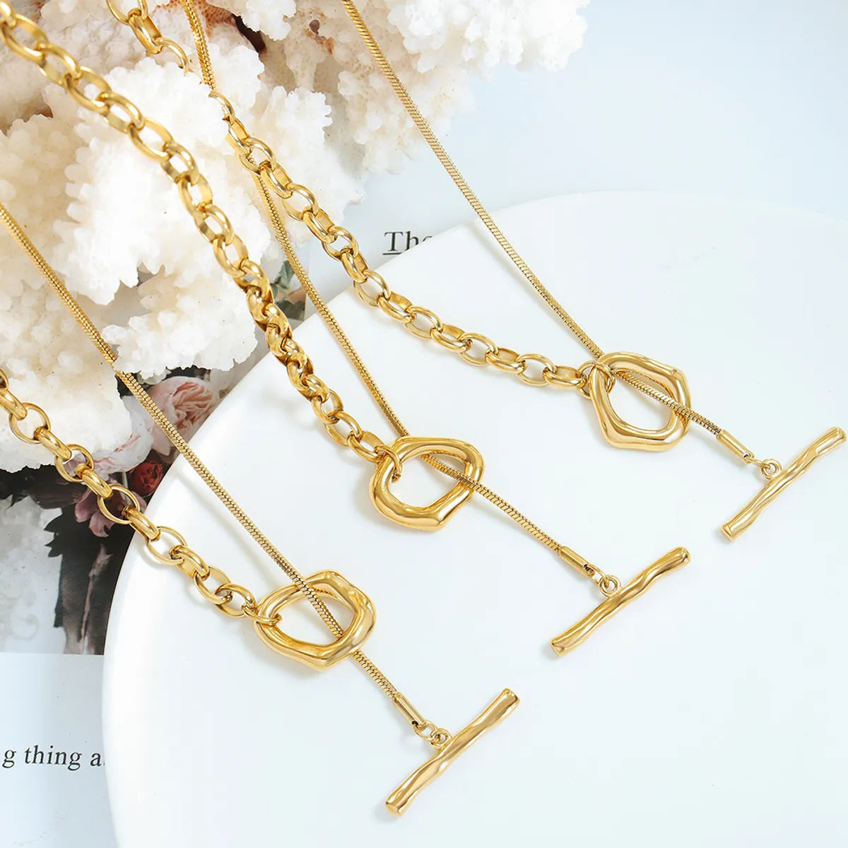 Sleek Necklaces For Class-Simple Style Geometric Titanium Steel Toggle Plating 18k Gold Plated Long Necklace