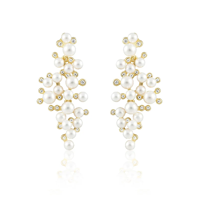 Earrings For Wide Venues-Tiffany Pearl Statement Earring