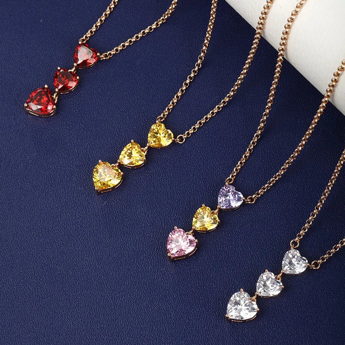 Necklaces For Crisp Wear-XUPING Sweet Heart Shape Copper Alloy Artificial Gemstones 18K Gold Plated Women's Pendant Necklace