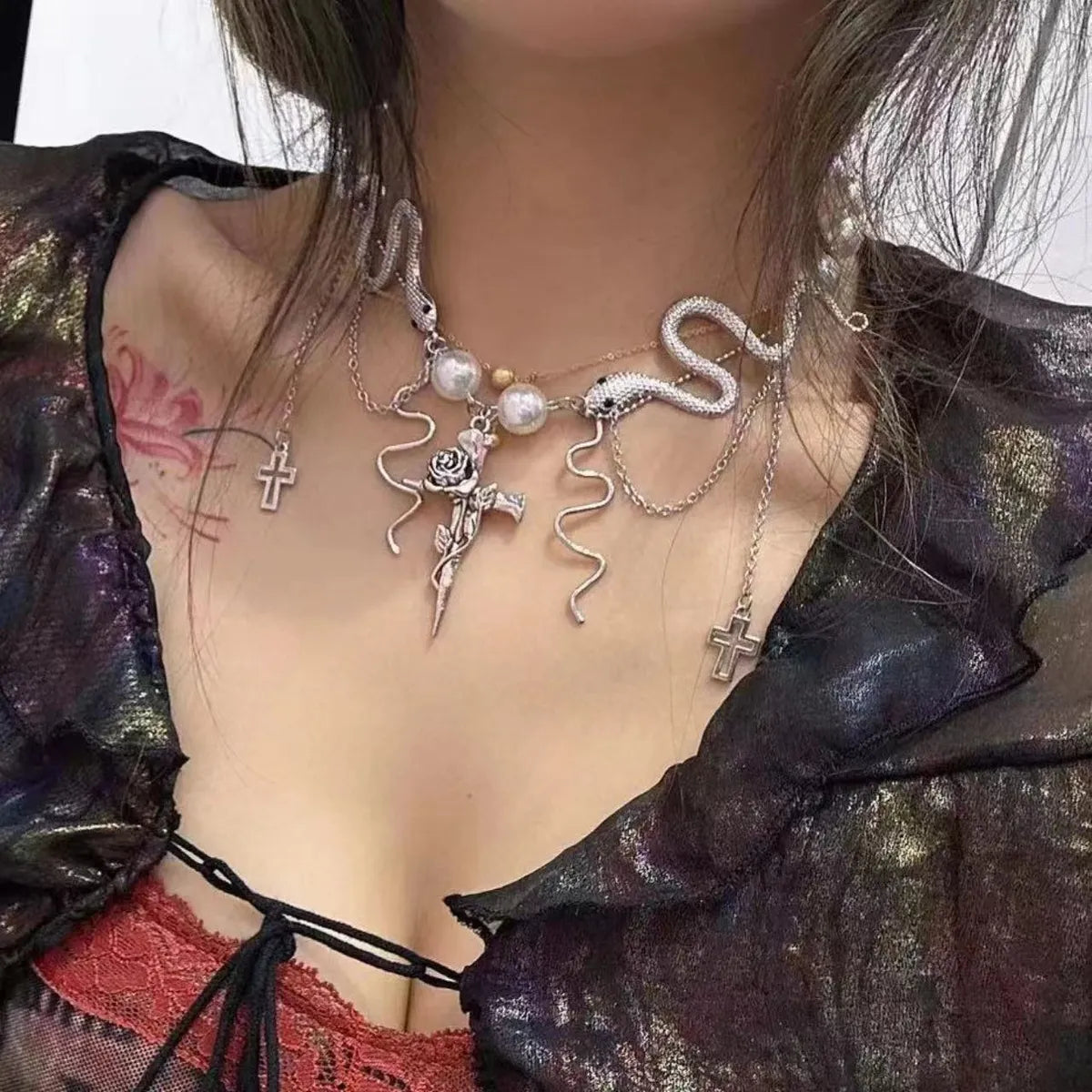 Necklaces For Neck Rookies-Sweet Cool Style Cross Rose Snake Imitation Pearl Alloy Plating Women's Necklace