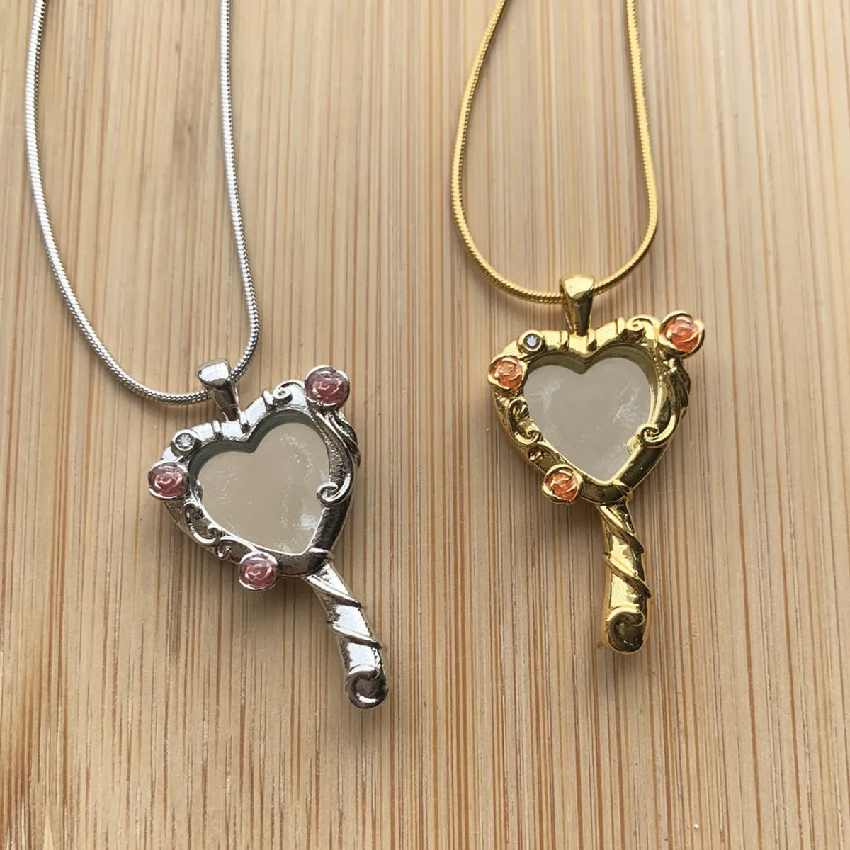 Necklaces For Later Grace-Simple Style Heart Shape Alloy Zinc Alloy Plating Gold Plated Women's Pendant Necklace