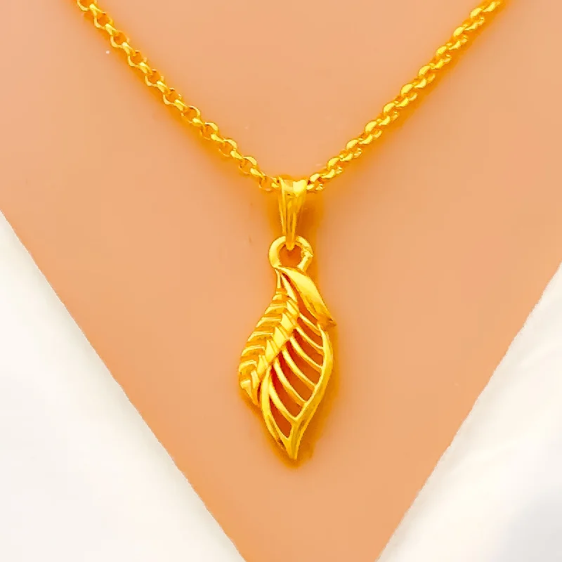 Best High Necklaces-Bold Leaf 22k Gold Necklace