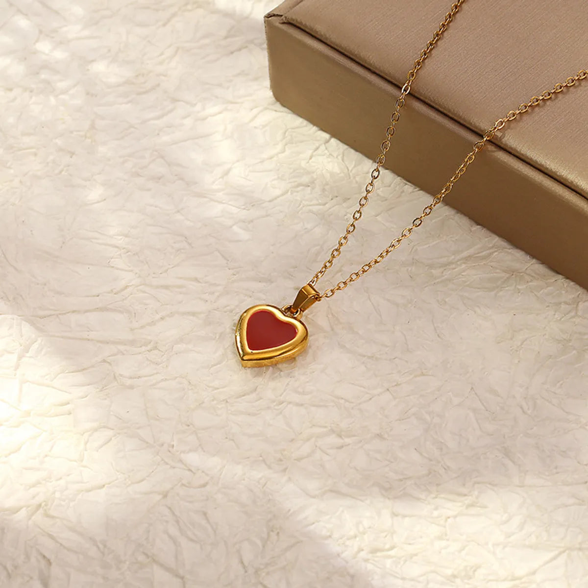 Necklaces For Soft Necks-Sweet Heart Shape Stainless Steel Enamel Pendant Necklace