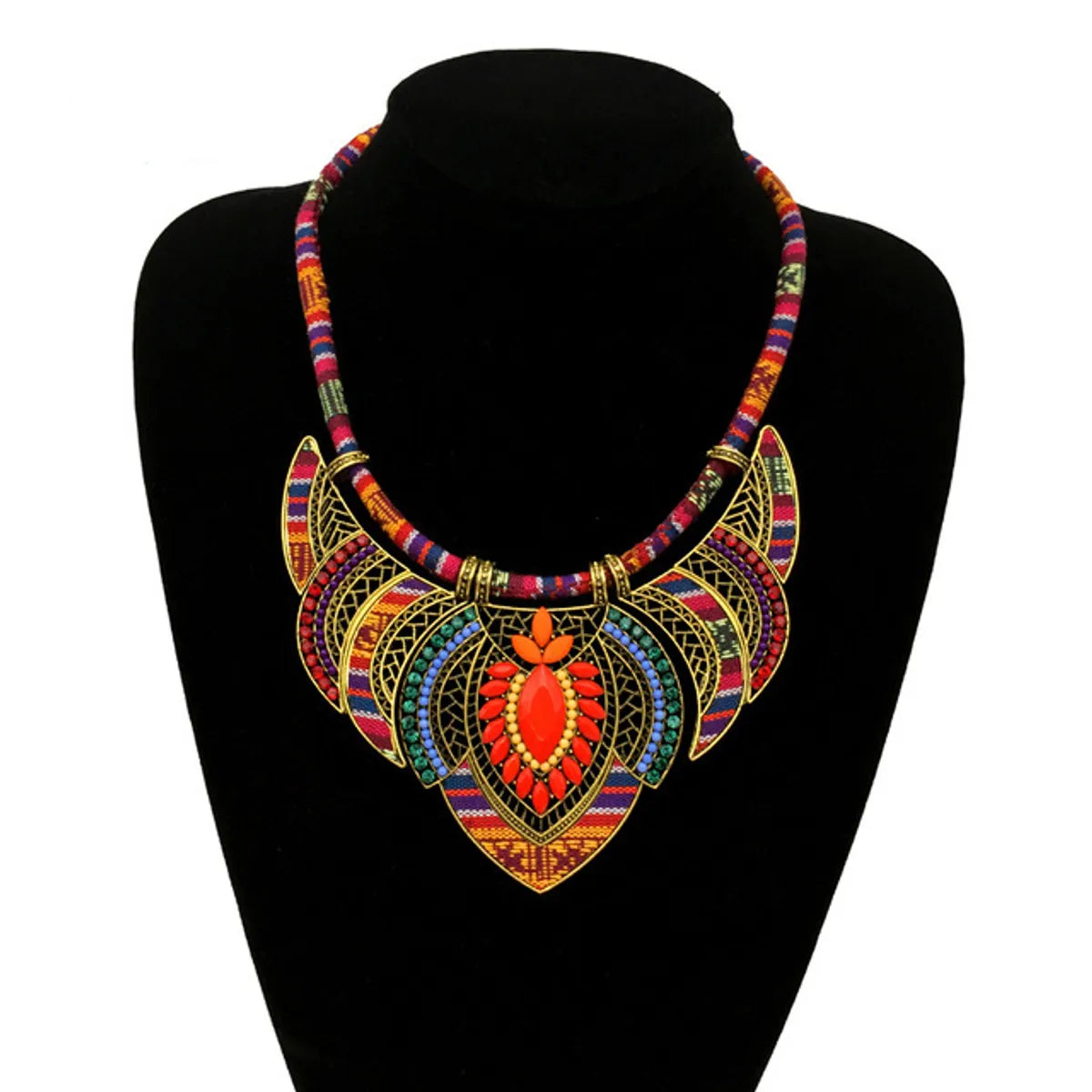 Glow Necklaces For Pop-Ethnic Style Bohemian Geometric Alloy Plating Inlay Rhinestones Women's Necklace