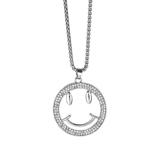 Xl0396 Sweet Smiley Face with Steel Chain