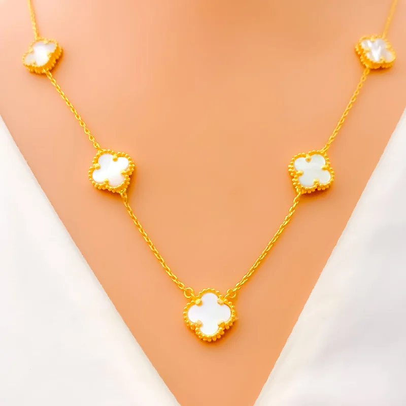 Necklaces For Plunge Necklines-Stylish Sparkling 21k Gold Clover Necklace Set