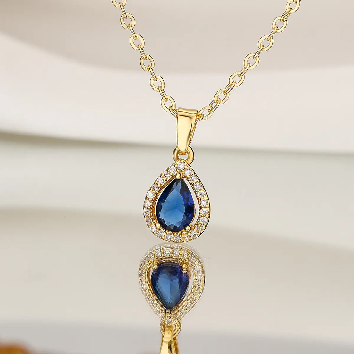 Necklaces Scale Options-Fashion Water Droplets Copper Inlay Zircon Pendant Necklace 1 Piece