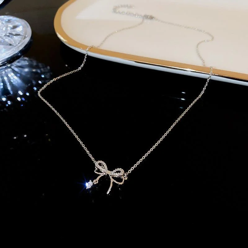 9# Necklace-Silver (Zircon Bow)