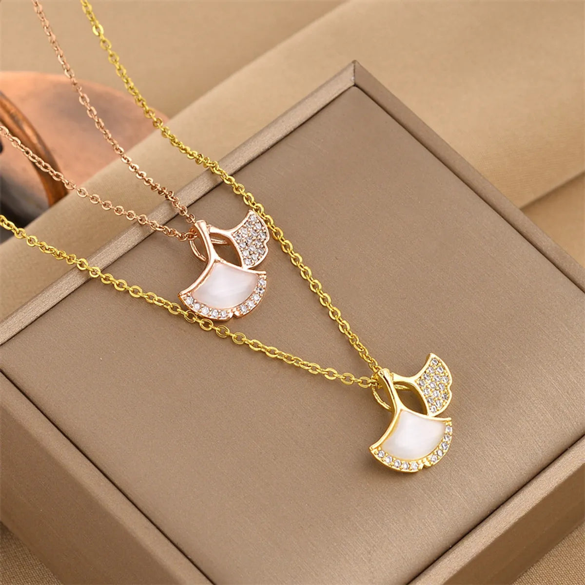 Best Glow Necklaces-Titanium Steel Copper Inlay Ginkgo Leaf Zircon Pendant Necklace