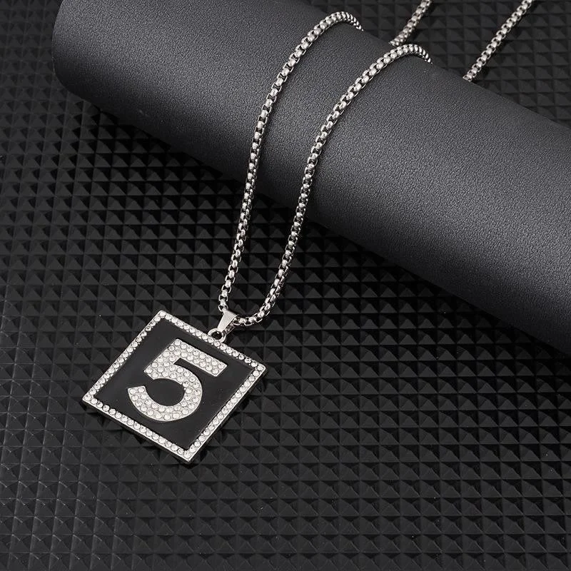 Xl0389 Square Plate 5 with Steel Chain