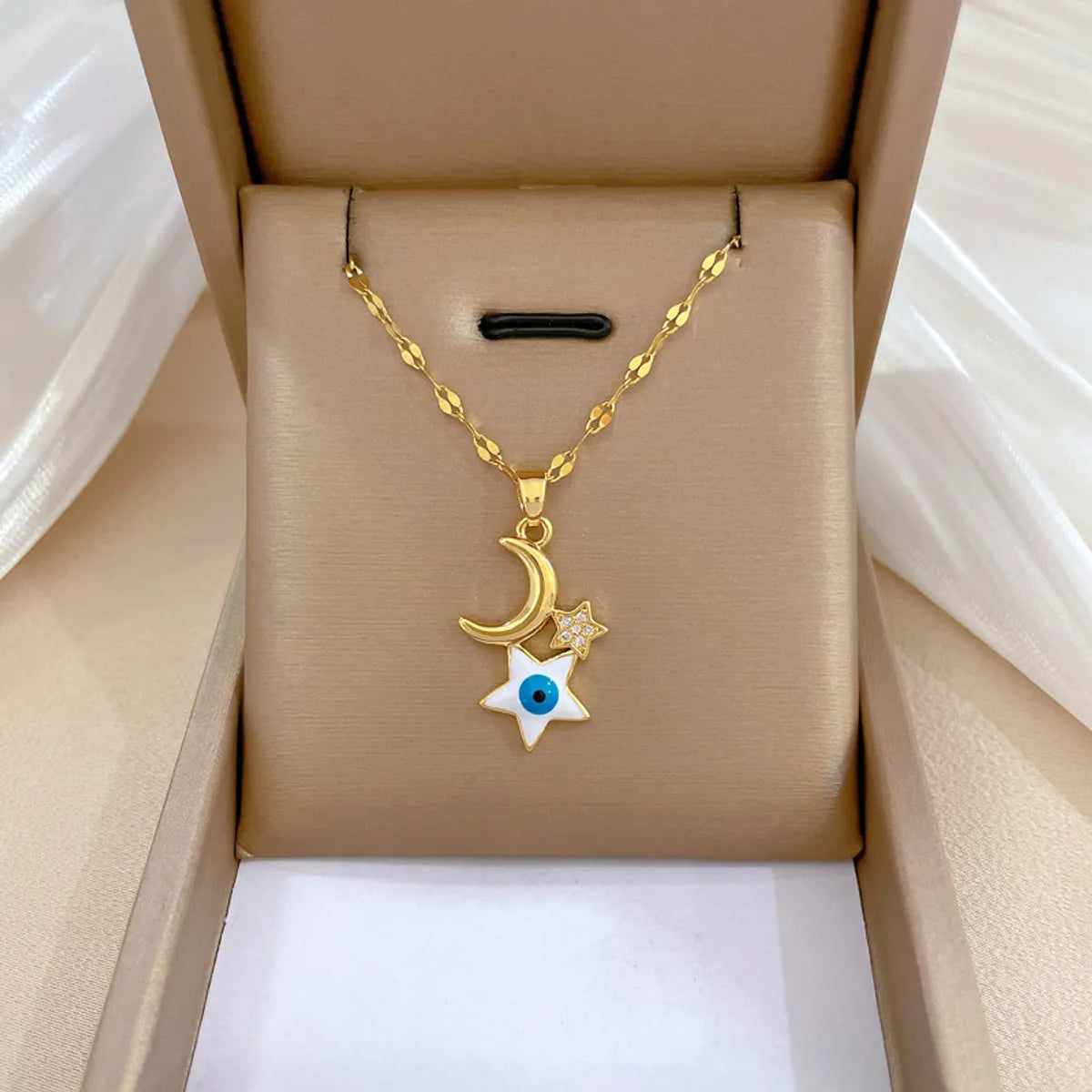 Necklaces For Bright Fits-Wholesale Retro Devil'S Eye Star Moon Titanium Steel Copper Inlay Zircon Pendant Necklace