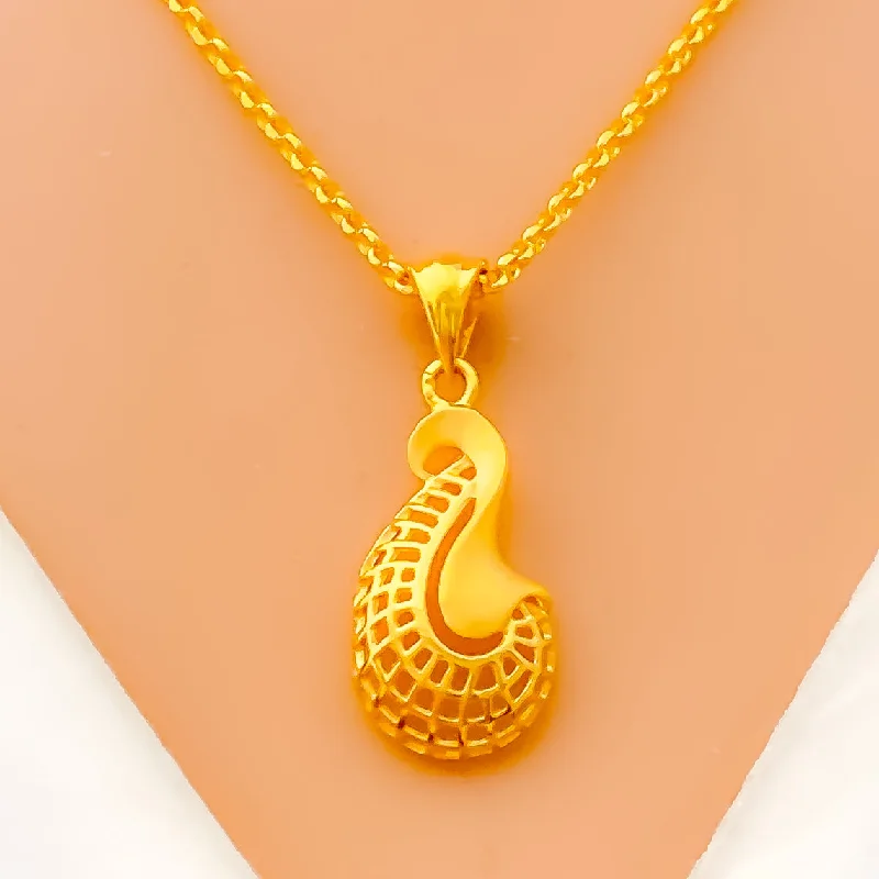 Necklaces For Snow Shine-Magnificent Chic 22k Gold Necklace