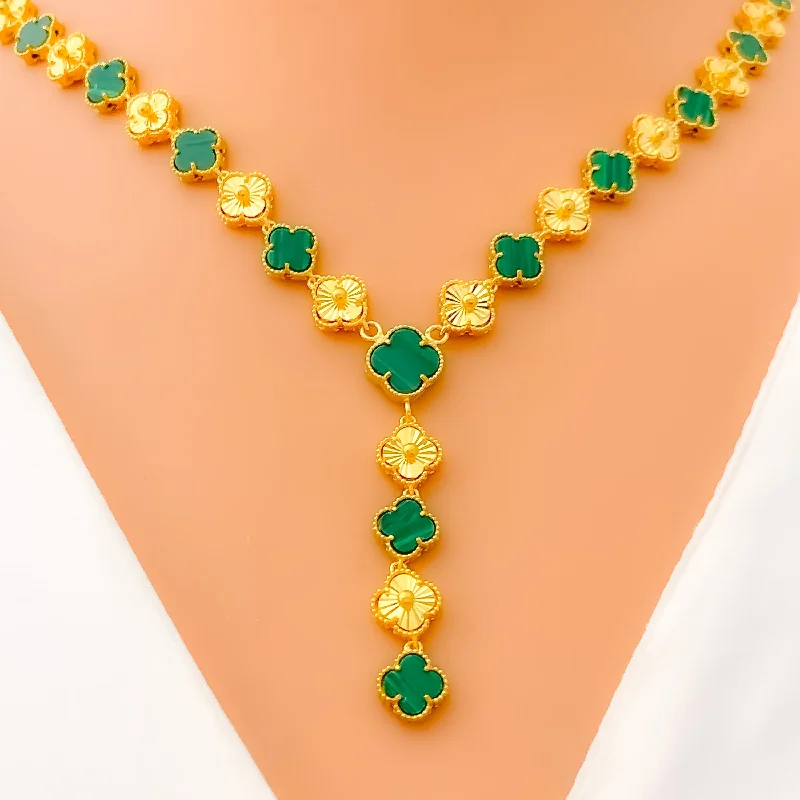 Deal Necklaces Online-Extravagant Fashionable 21k Gold Clover Necklace Set