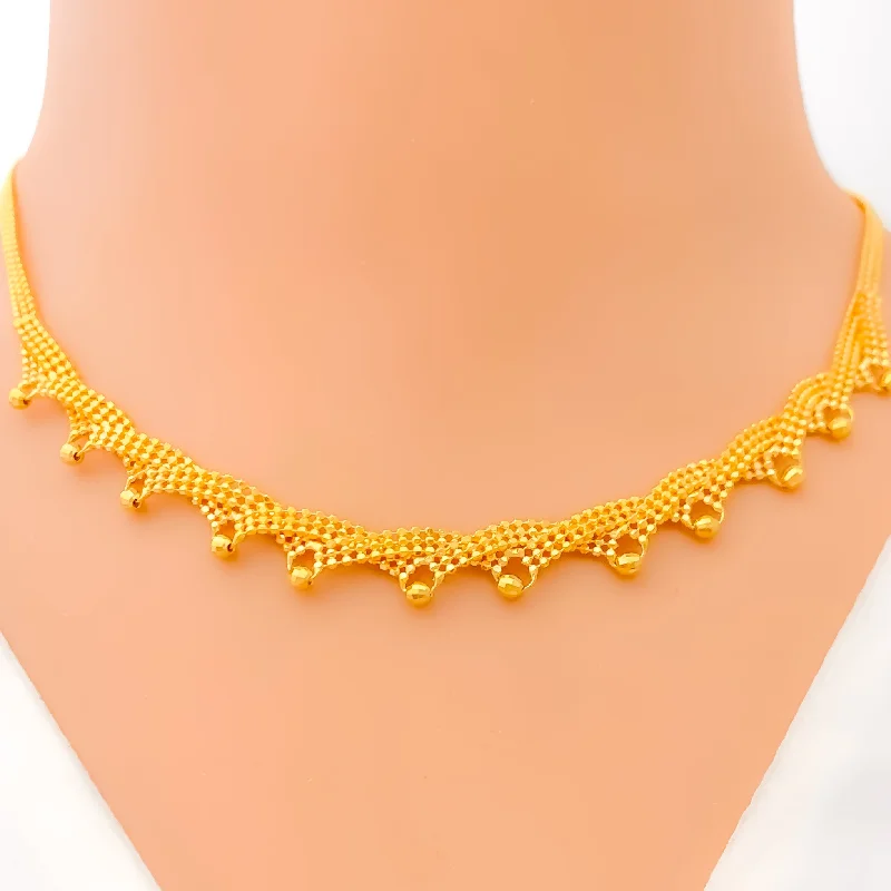 Necklaces Ease Advice-Opulent Gleaming 22K Gold Overlapping Necklace Set