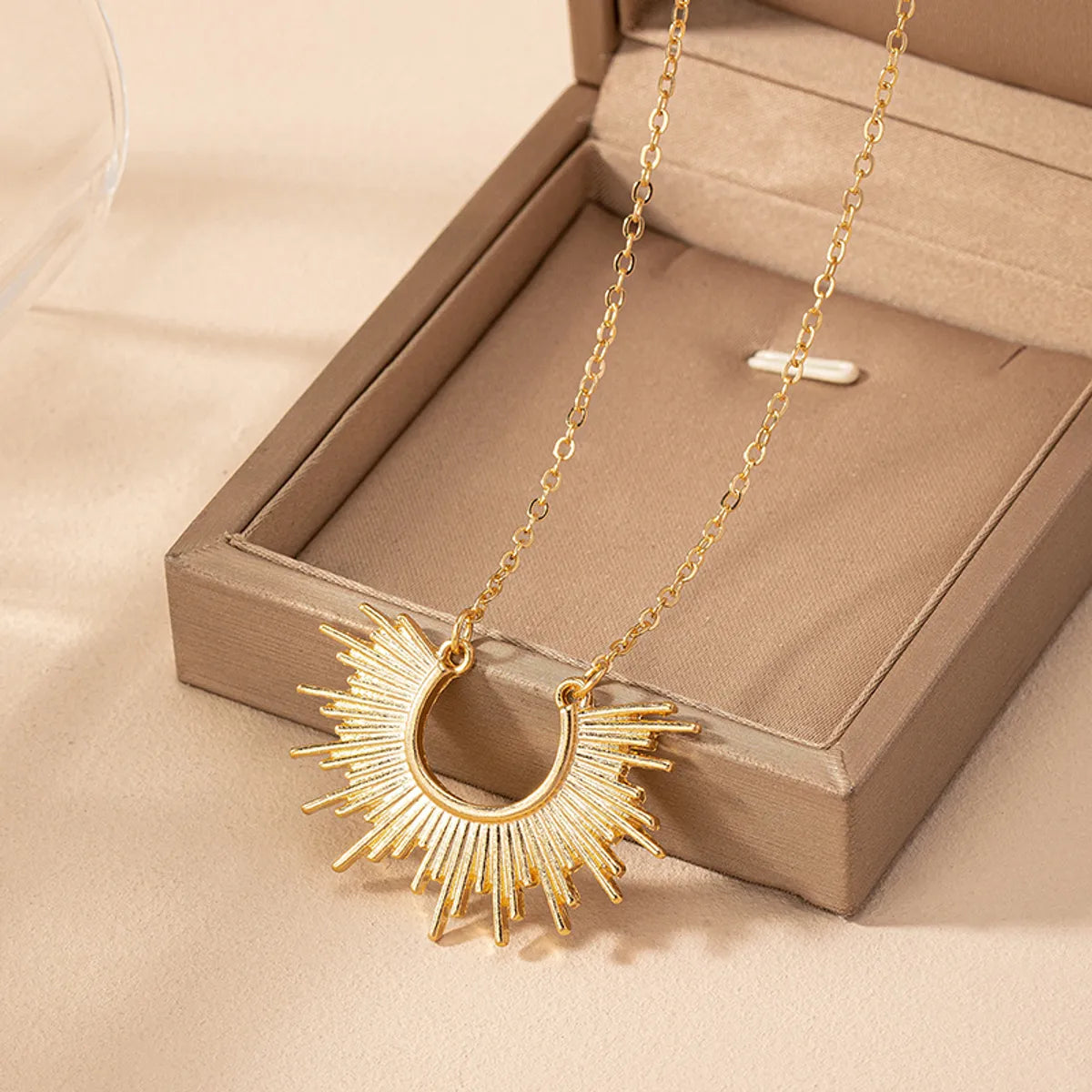 Necklaces For Deep Taste-IG Style Simple Style Sun Zinc Alloy Plating Women's Necklace