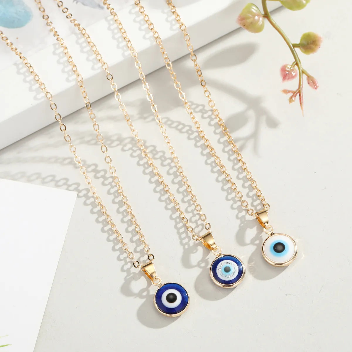 Necklaces Form Guide-Wholesale Jewelry Fashion Eye Alloy Pendant Necklace