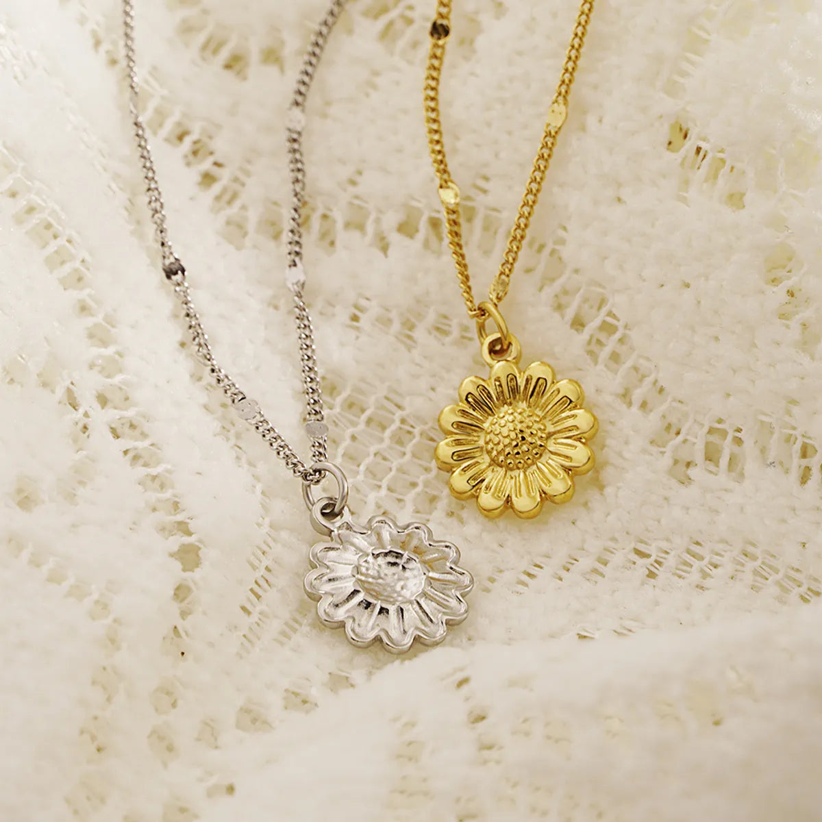 Necklaces For 80s Throwback-Stainless Steel 18K Gold Plated IG Style Sunflower Plating Pendant Necklace