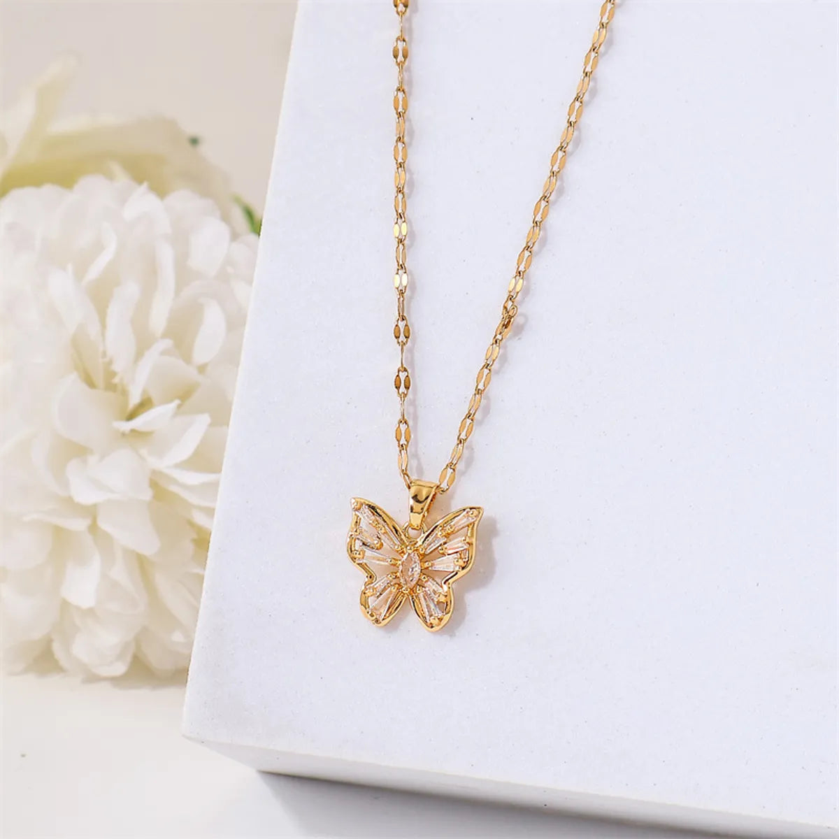 Necklaces Swap Guide-Simple Style Butterfly Stainless Steel Titanium Steel Plating Inlay Zircon 18k Gold Plated Pendant Necklace