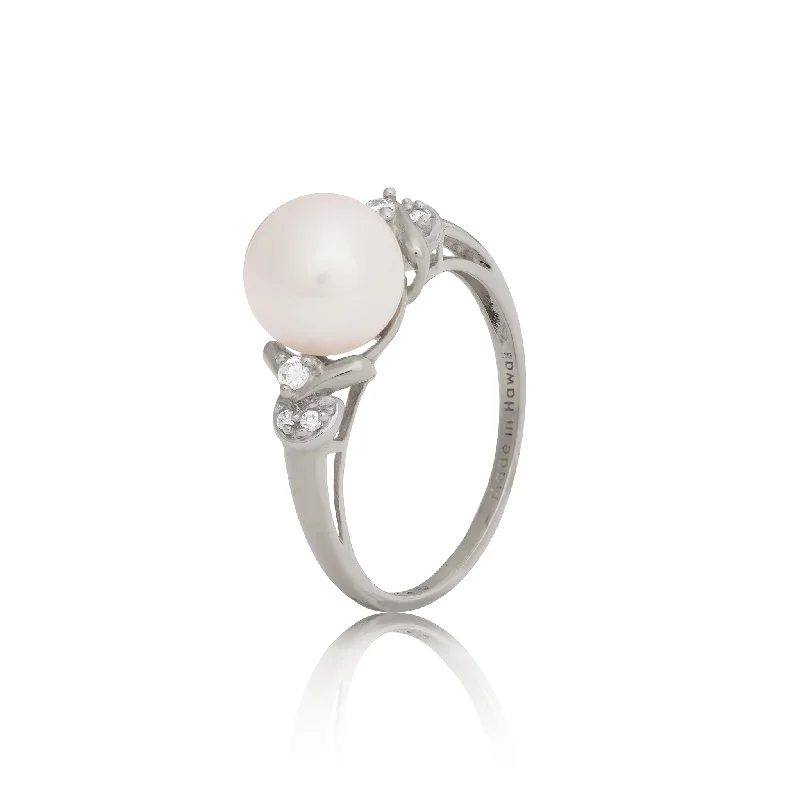 Best Hearty Rings-Freshwater White Pearl Ring in White Gold with Diamonds - 8-9mm